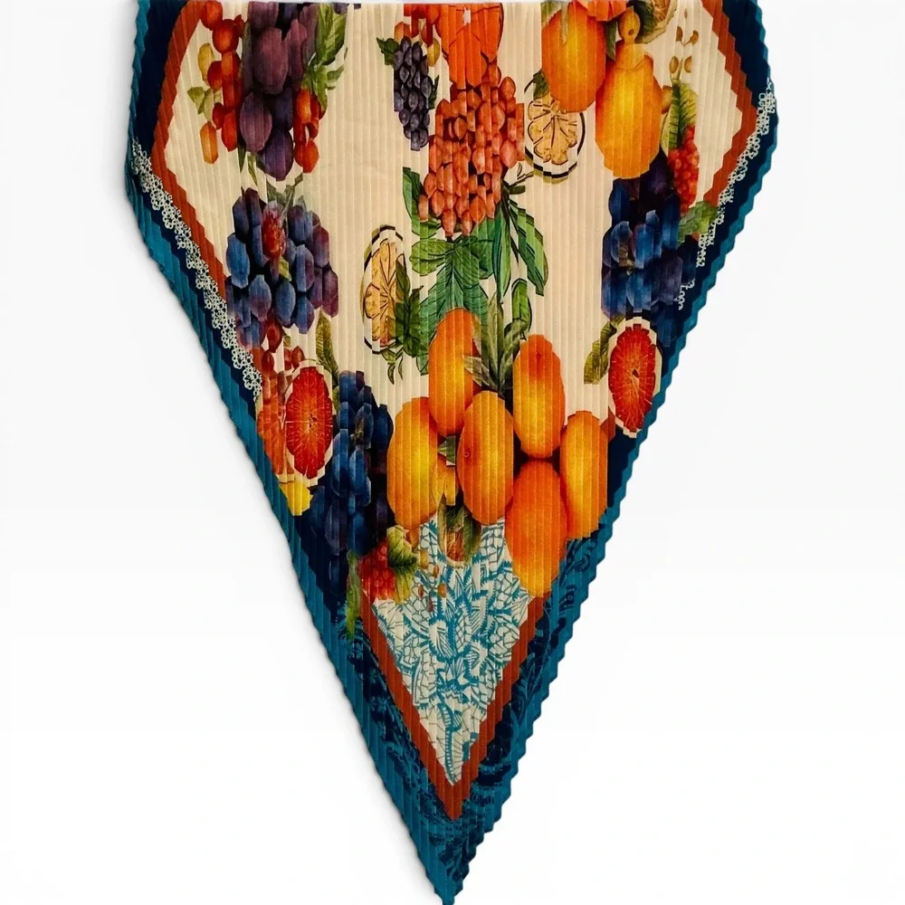 Anthropologie Fruit Print Plissé Pleated Diamond Fruit Scarf Orange Grape Sample